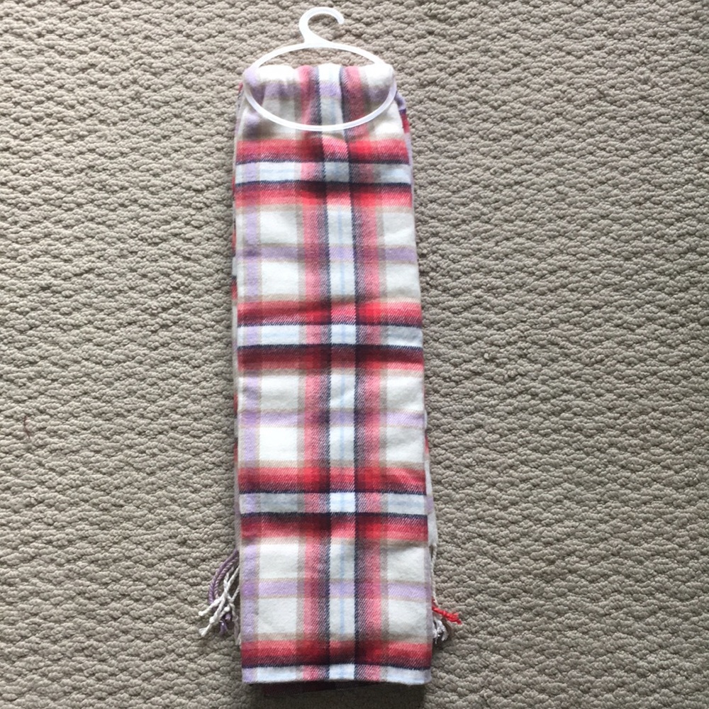 NWT GAP Plaid Flannel Scarf 🧣Super Soft and Warm
